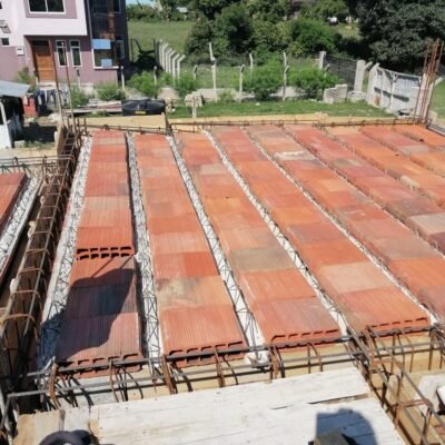 Roof General Contractors And Suppliers (Roof Gen)